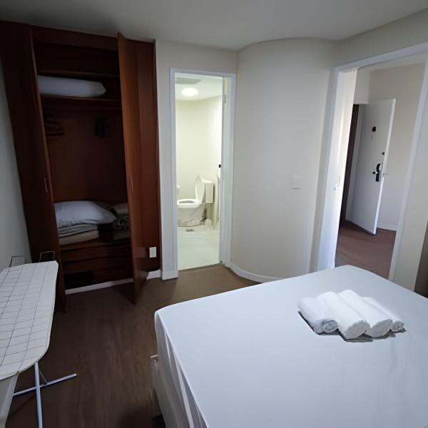 Flat Lindo Garagem Hakka Feirinha e Hospitais - Foto 3