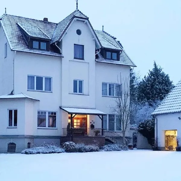 Gästehaus Magnolia, Hotel in Sehnde
