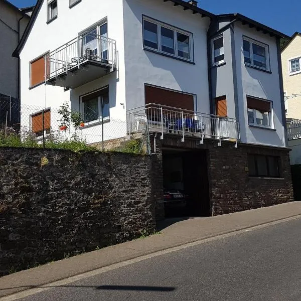 Haus Burgfee, EG, hotel v destinaci Cochem