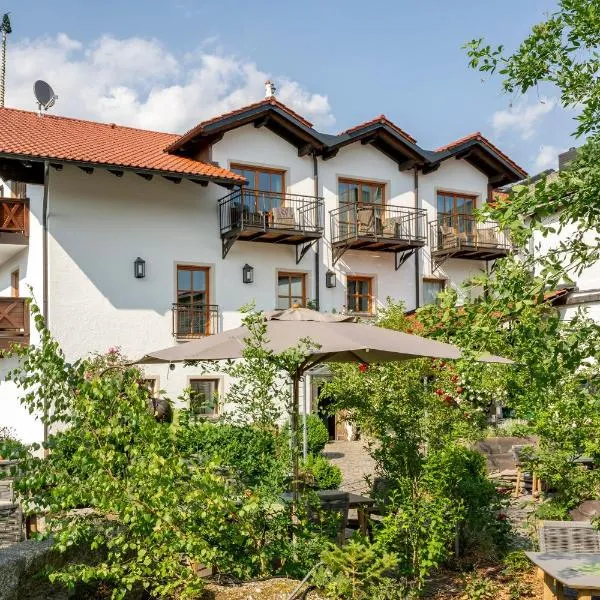 Landgasthof Kammbräu, hotel v destinaci Zenting