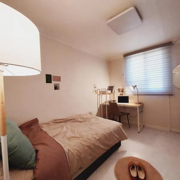 Open stay, hotel in Goyang