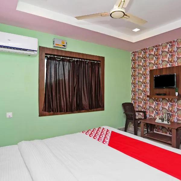 Capital O Hotel Aryan, hôtel à Khandagiri