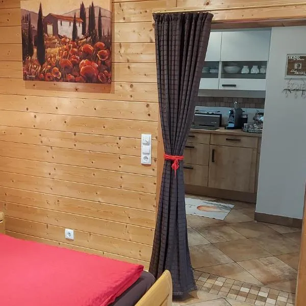 Pfalz-Apartment Mein Chalet - Einzigartig in Großkarlbach، فندق في غروسكارلباخ