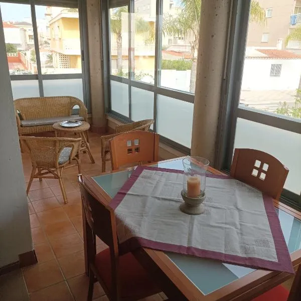 Casa Playa Bellreguard VT-54885-V, hotel in Bellreguart