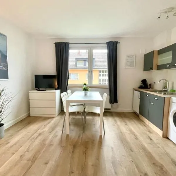 Charmantes Apartment mit 3 Betten، فندق في كونغسوينتر