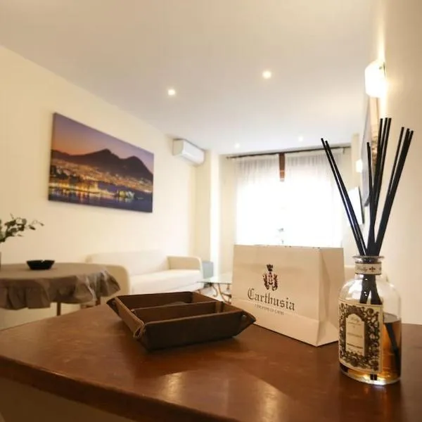 Casa Toledo - Piazza Municipio LUMA HOME – hotel w mieście Neapol