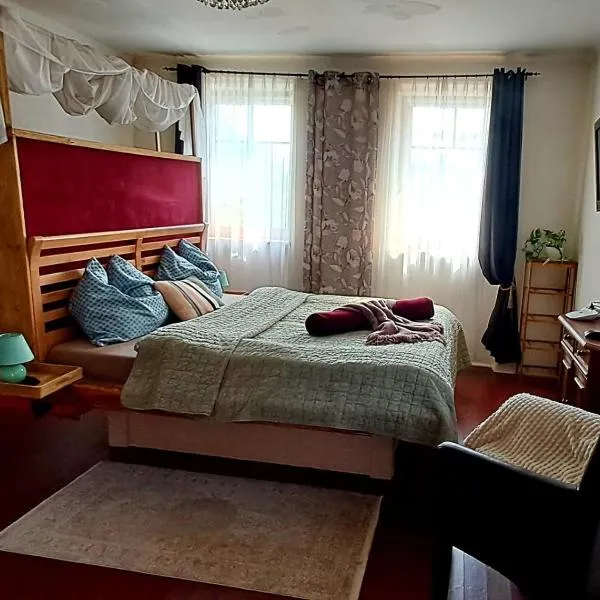 Gemütlichkeit am Vierkanthof - Apartment 1, hotel v destinaci Wörterberg