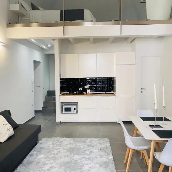 Luxury Loft 35, hotel in Cagliari