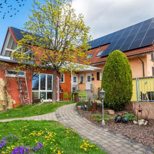 Hotel & Gästehaus Im Ziegelweg KLIMATISIERT Eintrittskarten für den Europa-Park erhalten Sie garantiert über uns, hotel em Rust