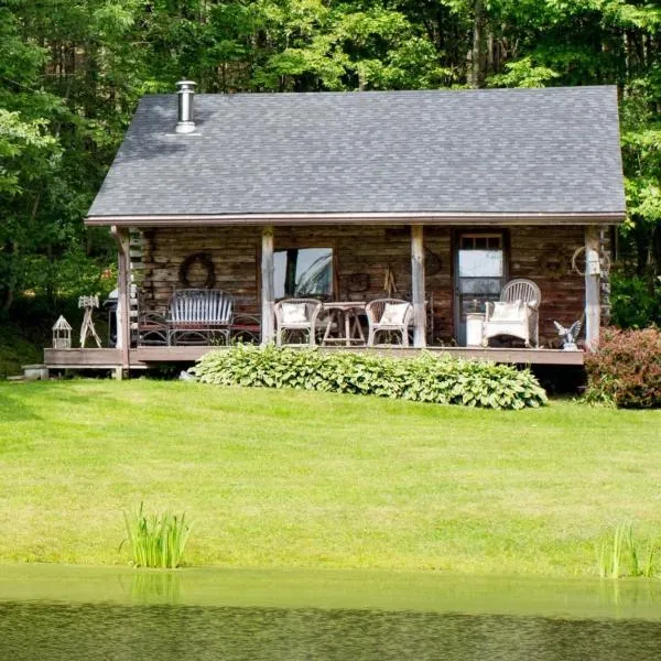 Cozy Cottage on Pond, hotel v destinaci Great Valley