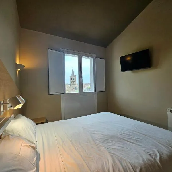 Hostal JP y Estudios, hotel v destinaci Sangüesa