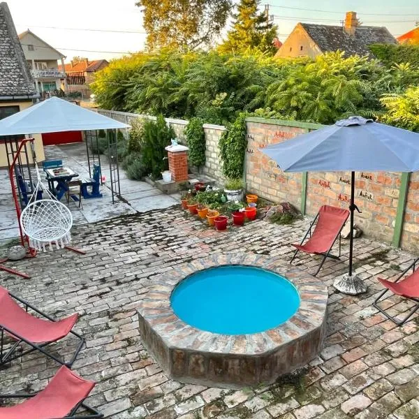 Guest House AmBar, hotel in Deliblato