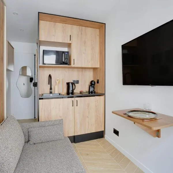 VILLIERS - PARC MONCEAU charming apartment for 2 people