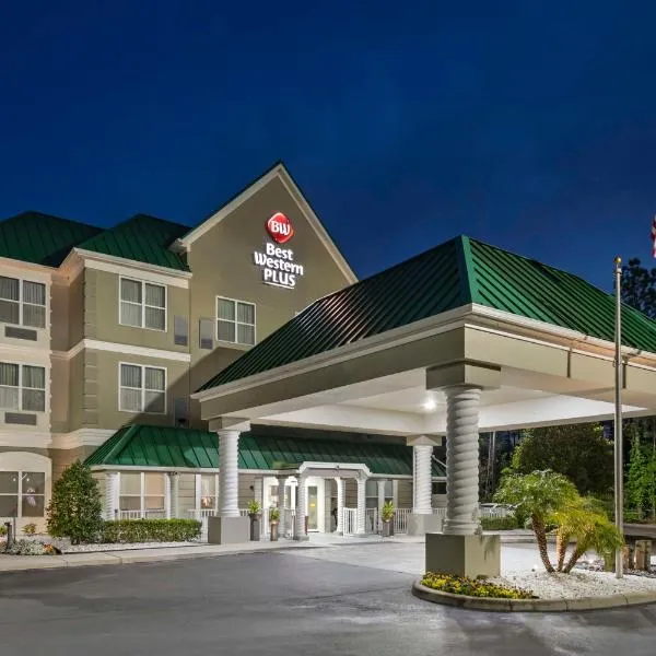 Best Western Plus First Coast Inn and Suites, хотел в Юлий