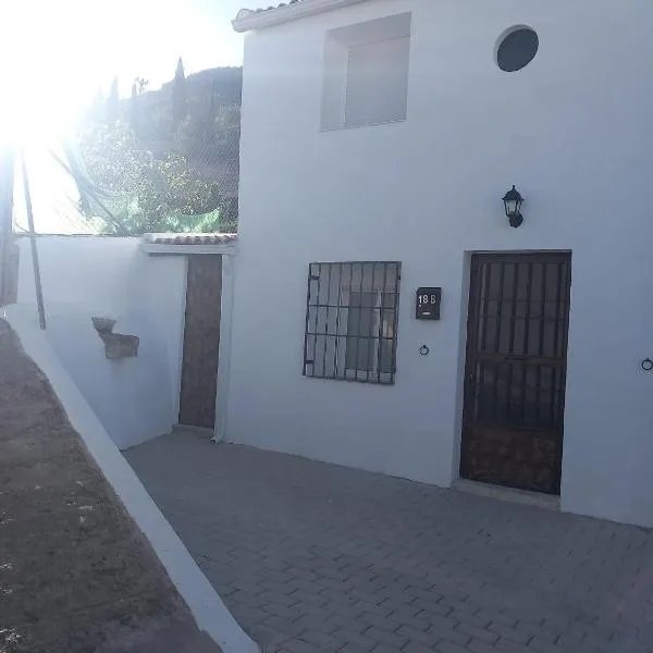 EL RINCON DEL ROMERAL, hotel em Pegalajar