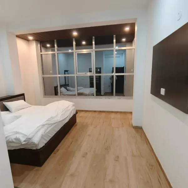Hotel ananya fairview, hotel v destinaci Khātu