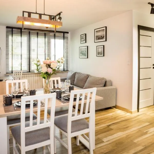 Apartament Bałtycka 3, hotel v destinaci Ustka