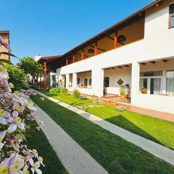 Elma Guesthouse, hotel v destinaci Alba Iulia