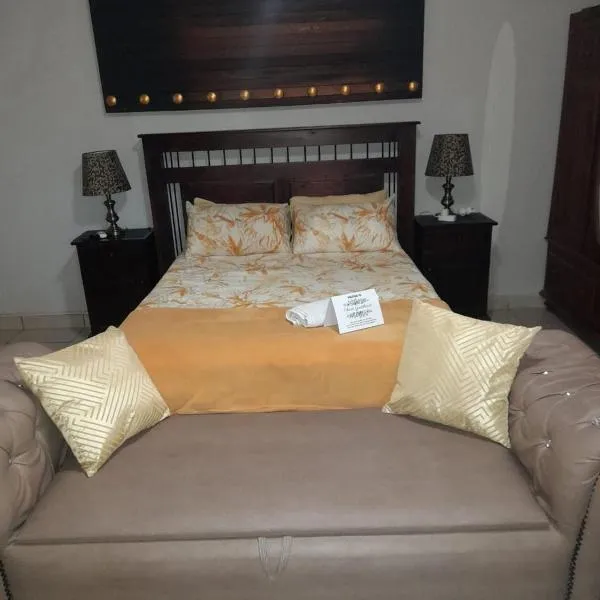 Charis Guesthouse, hotel v destinaci Hartswater