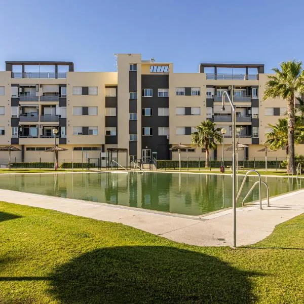 Allo Apartments Europa II Parking Piscina Padel 4 Habitaciones、ヘレス・デ・ラ・フロンテーラのホテル