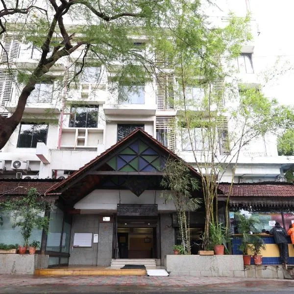 Hotel Heritage 2001, Nagpur, hotel u gradu 'Nagpur'