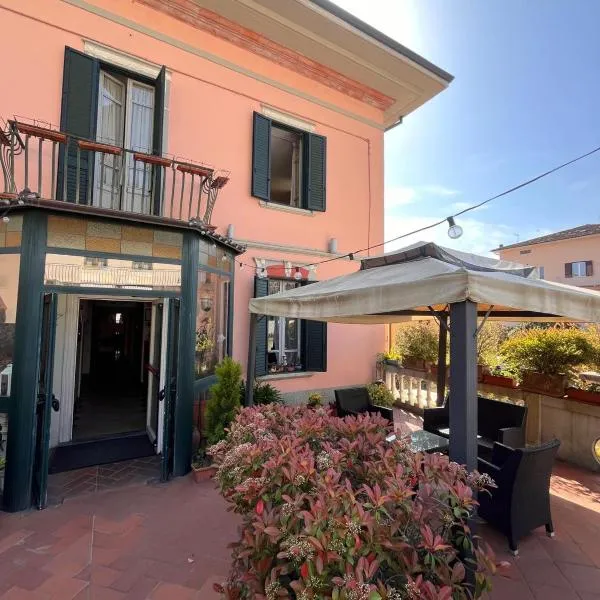HOTEL LUDOVICO ARIOSTO, hotel v destinaci Castelnuovo di Garfagnana