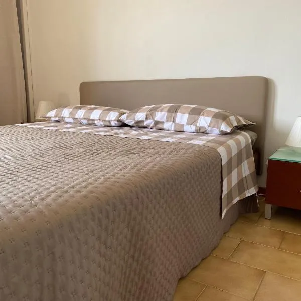 Appartamento 44, hotel en Granozzo con Monticello