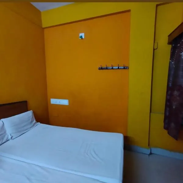 Ganesh Lodge, hotel em Narasingāpuram