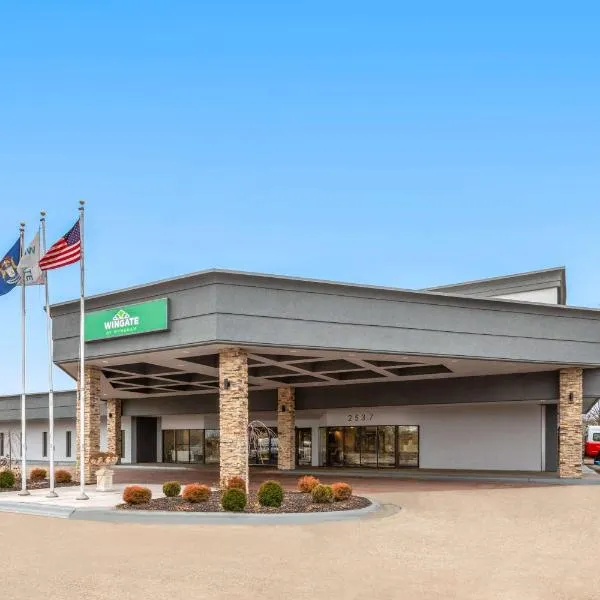 Wingate by Wyndham Troy, hotel in Troy