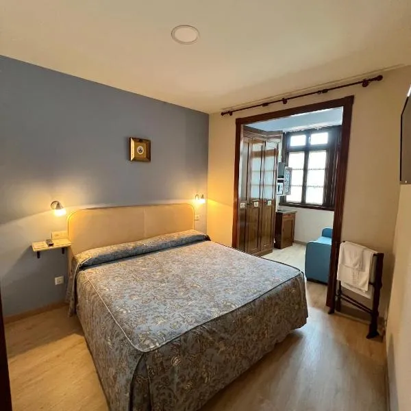 La Casa de Piedra D, hotel a Llanes