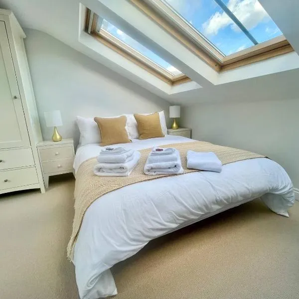 Bright Quiet Loft Room Ensuite Serene Clapham Area, hotel v Londýně