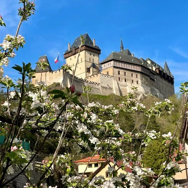 Karlštejn 34, hotel in Hlásná Třebaň