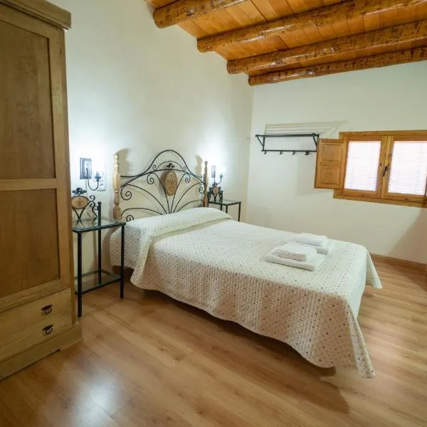 Apartamentos la Rambla Solanar, hotel en Montalbán