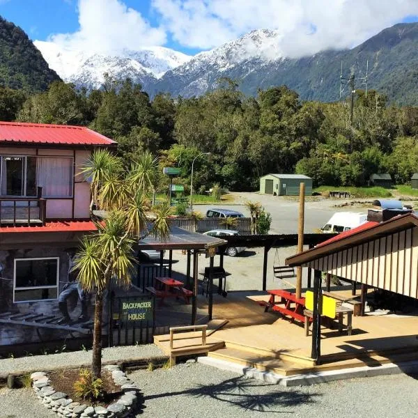 Chateau Backpackers & Motels, hotell i Franz Josef