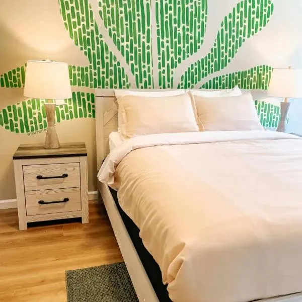 Wildlife Watcher's Lodge, hotel a Townsend