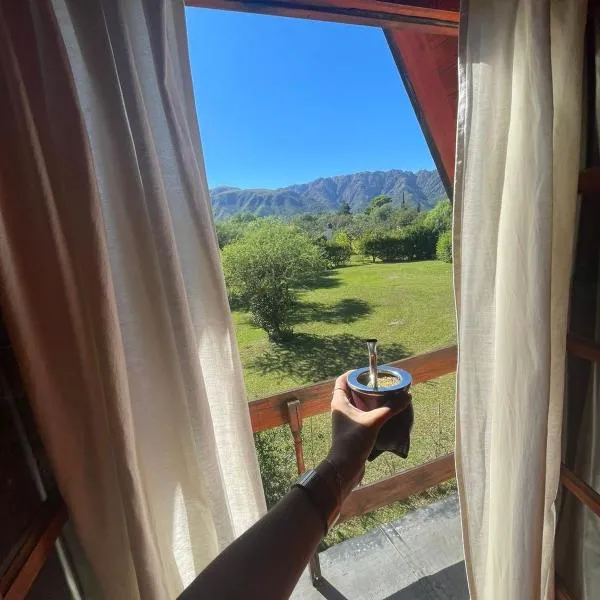Cabaña Balcón Serrano, hotel in Cortaderas