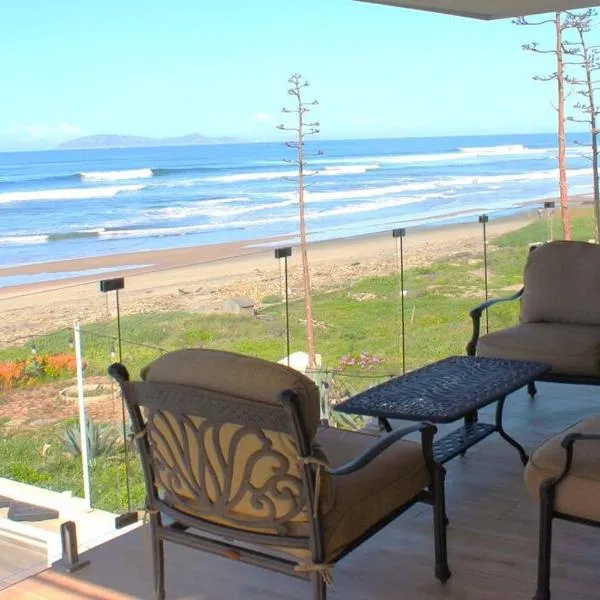 Oceanfront Home in Rosarito Beach, hotel in Santa Mónica Sur