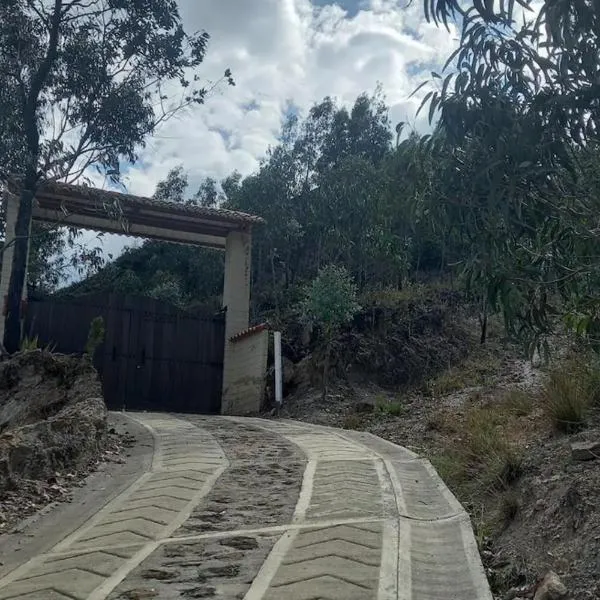 Cabaña Cueva del Zorro, hotel v destinaci Ráquira