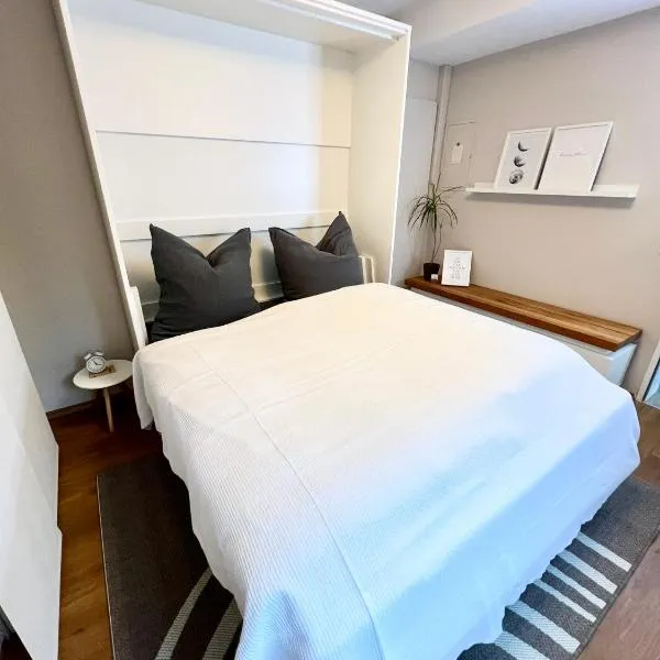 Gemütliche Einliegerwohnung in Estenfeld bei Würzburg, hotel v destinaci Estenfeld