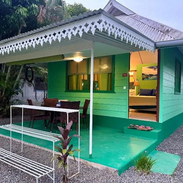 « Le Green House » by Meri lodge Huahine, hotel ve Fare