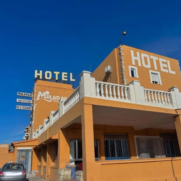 HOTEL MIRAMAR, hotel en Villanueva de Alcolea