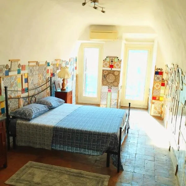 Maya : casa rustica con vista panoramica, hotel a Narni