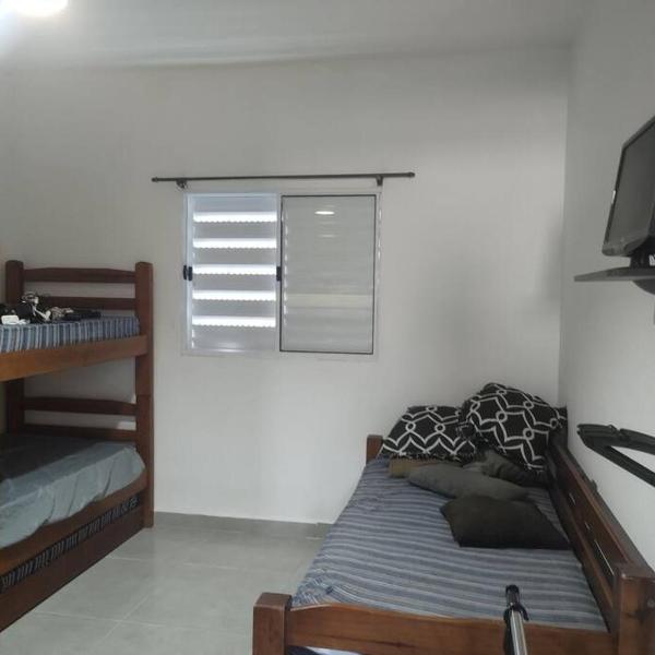 Casa cond fechado com Piscina diária grátis - Foto 2