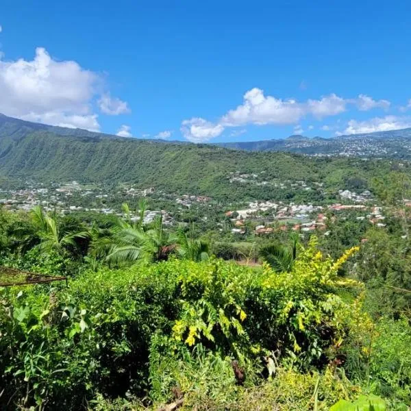 Studio avec superbe vue, hotel v destinaci Entre-Deux