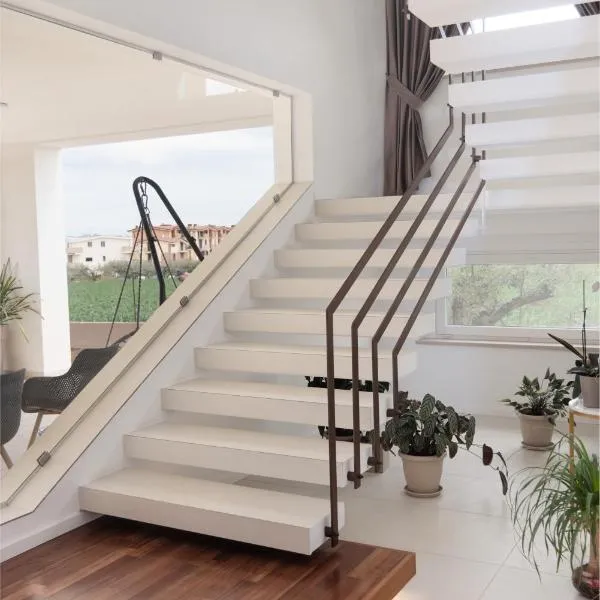 CORTE REALE Luxury B&B, hotelli kohteessa San Salvo