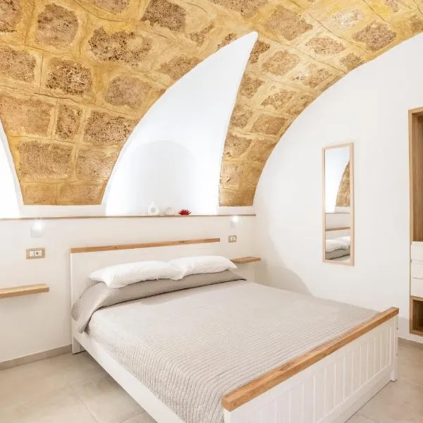 Sweet Hospitality - Apartments l Ferret24, hotel in Alghero