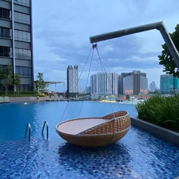 Millerz Suite 3R2B Condo Near MidValley 3 Beds 3 Bedrooms Staycation Best Choice, hotel sa Kuala Lumpur