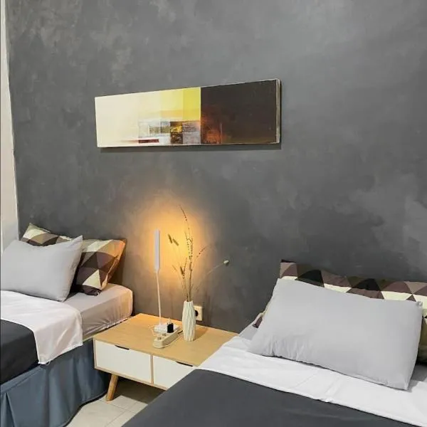 Choko Guest House, hotel v destinaci Solo
