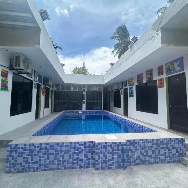 Sascha's Place Oslob, hotel v destinaci Look