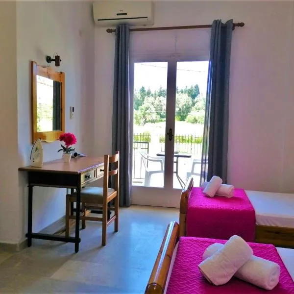 Nikos Apartments 1, hotel in Kavos